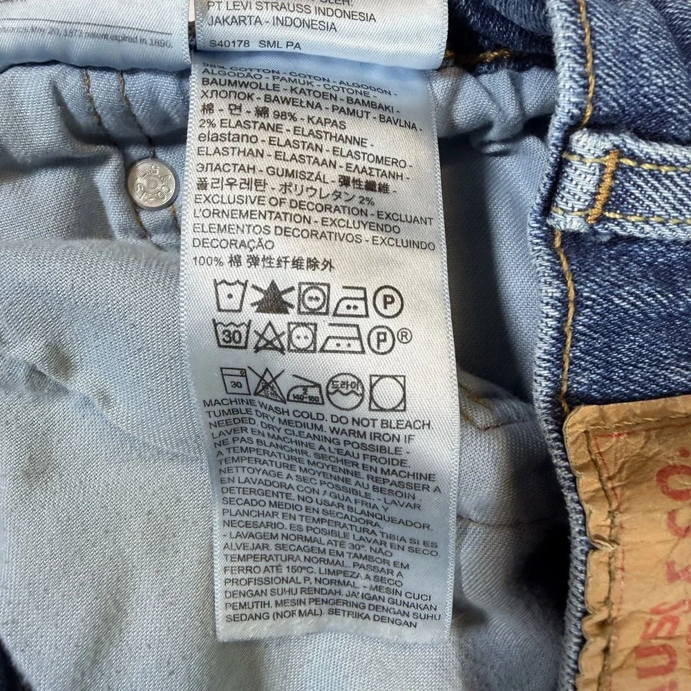 Levi's 505 Jeans Mens 36x32 Blue Denim Faded Distressed Boho Streetwear Grunge